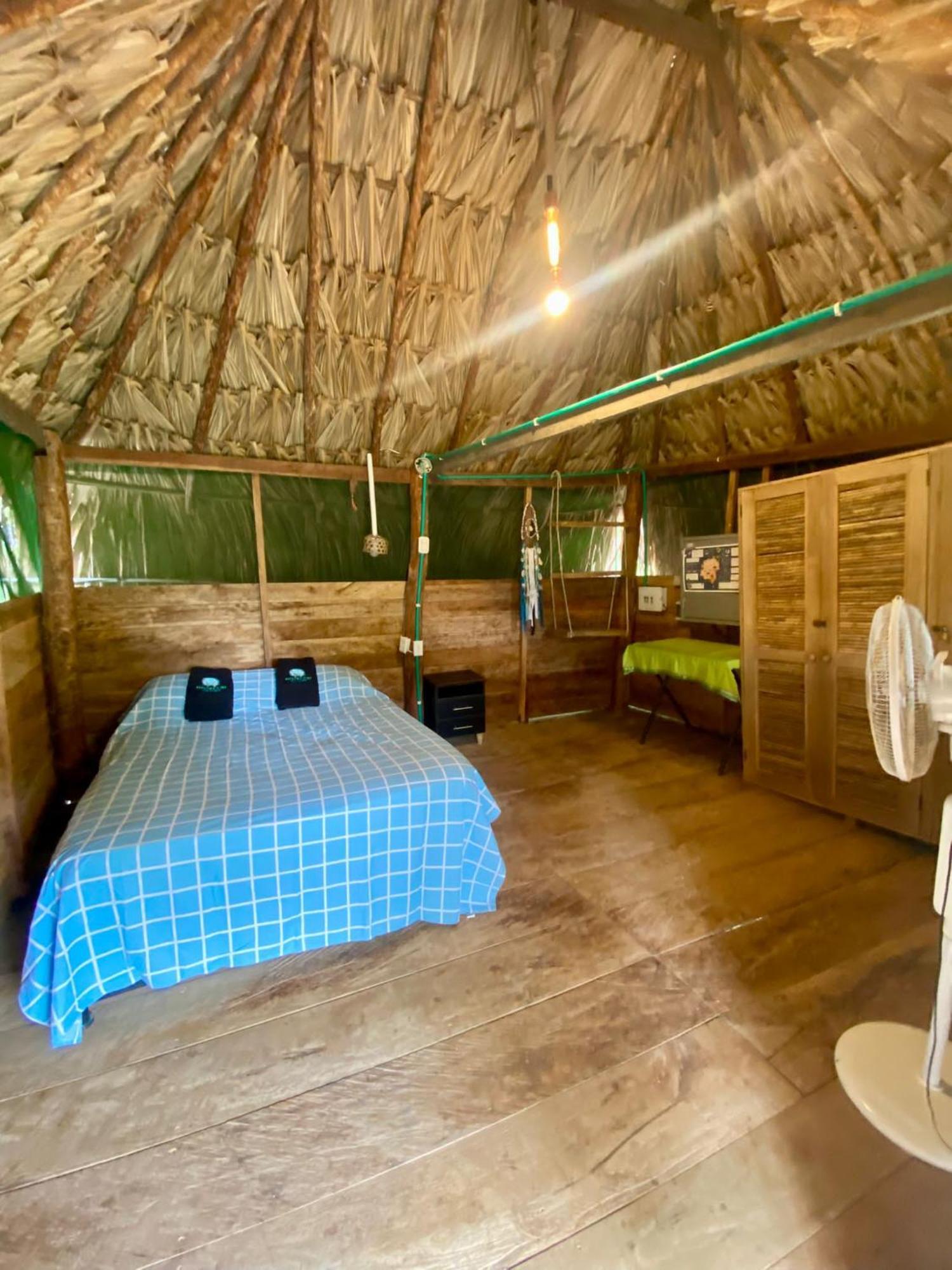 MALOKA SURF ISLA FUERTE - Beachfront Puerto Limon Exterior foto
